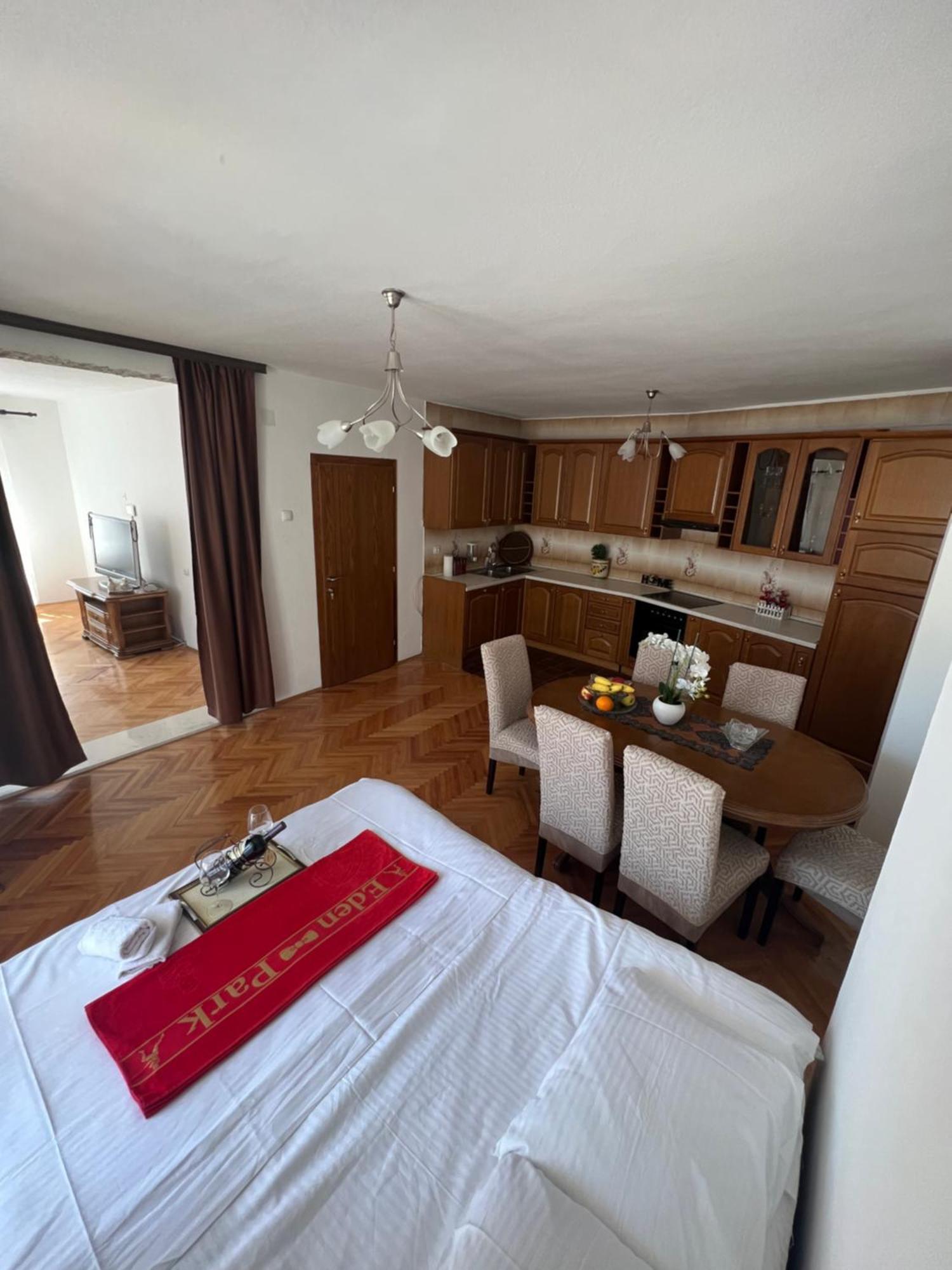 City Heart Apartments 울친 외부 사진