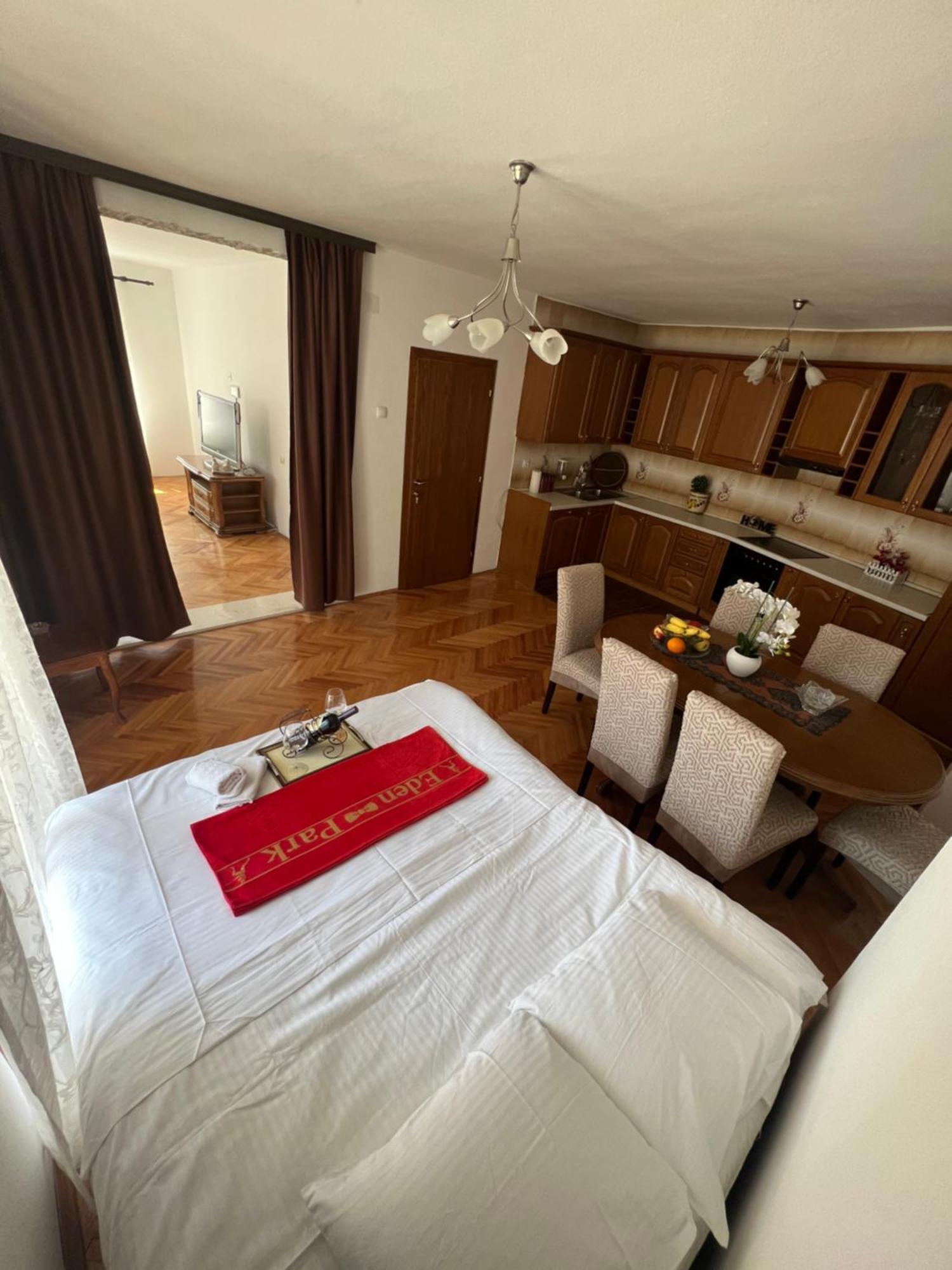 City Heart Apartments 울친 외부 사진